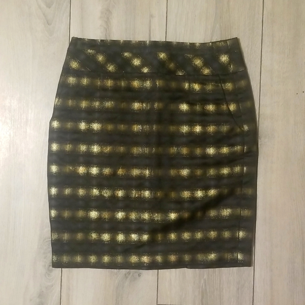 The Limited Gold and Black Skirt with Pockets XS